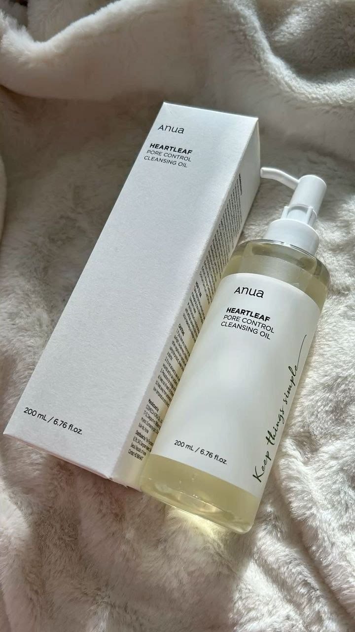 Anua Heartleaf Pore Control Cleansing Oil