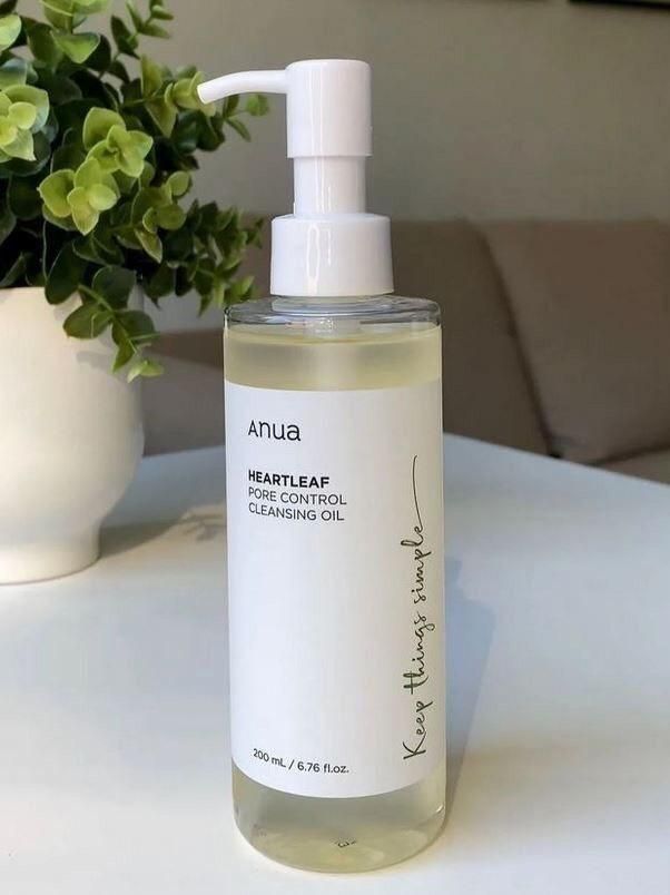 Anua Heartleaf Pore Control Cleansing Oil